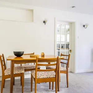  Apartment The By The Walls United Kingdom